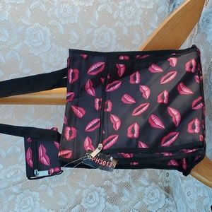 Black Tote Bag with Kisses Hot pink Lips and coin purse NEW Shoulder handles